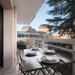 Casablanca Free Parking Apartment Annecy